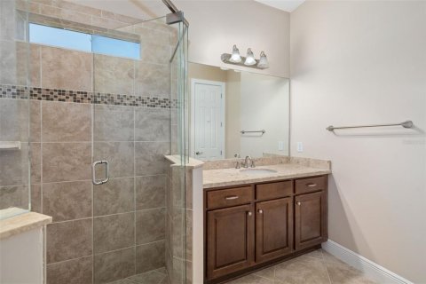House in Bradenton, Florida 4 bedrooms, 272.58 sq.m. № 1566287 - photo 22