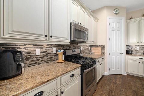 House in Bradenton, Florida 4 bedrooms, 272.58 sq.m. № 1566287 - photo 12