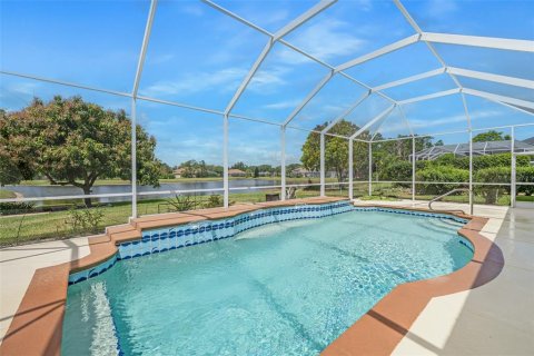 House in Port Orange, Florida 4 bedrooms, 261.98 sq.m. № 1796596 - photo 6