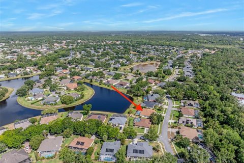 House in Port Orange, Florida 4 bedrooms, 261.98 sq.m. № 1796596 - photo 4