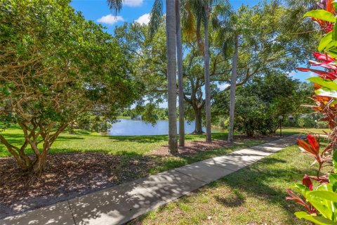 Condominio en venta en Palm Harbor, Florida, 1 dormitorio, 63.64 m2 № 2101880 - foto 3