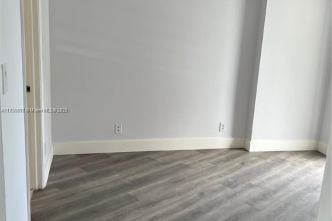 Copropriété à louer à Aventura, Floride: 2 chambres, 91.97 m2 № 1962321 - photo 20