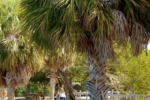 Condominio en alquiler en Key Biscayne, Florida, 1 dormitorio, 79.34 m2 № 1974376 - foto 14