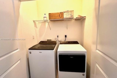 Touwnhouse à vendre à Florida City, Floride: 3 chambres, 118.17 m2 № 2060967 - photo 7