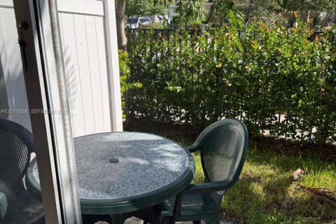 Touwnhouse à vendre à Pompano Beach, Floride: 3 chambres, 123.84 m2 № 2075340 - photo 21