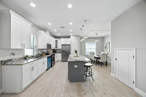 Купить виллу или дом в Тампа, Флорида 5 комнат, 169.18м2, № 2312915 - фото 9