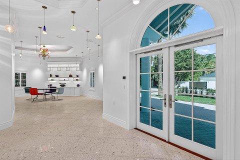 House in Delray Beach, Florida 7 bedrooms, 694.07 sq.m. № 2251888 - photo 12