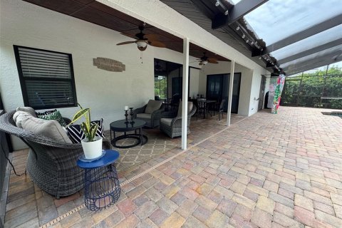 House in Sarasota, Florida 3 bedrooms, 168.52 sq.m. № 1828004 - photo 20
