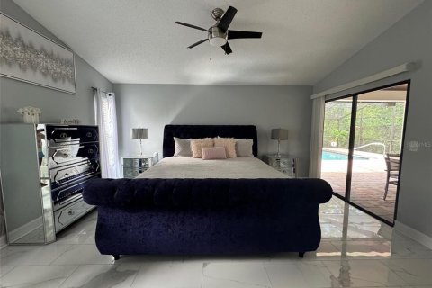 House in Sarasota, Florida 3 bedrooms, 168.52 sq.m. № 1828004 - photo 10