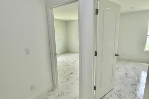 Снять в аренду таунхаус в Киссимми, Флорида 5 комнат, 206.89м2, № 1908479 - фото 29