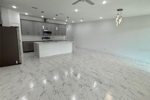 Touwnhouse à louer à Kissimmee, Floride: 4 chambres, 206.89 m2 № 1908479 - photo 19