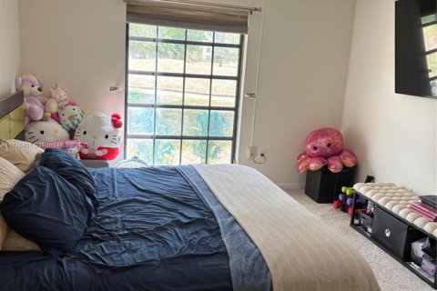Condo in Lauderhill, Florida, 2 bedrooms  № 1868768 - photo 15