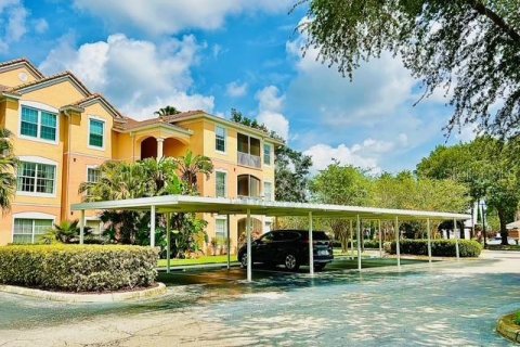 Condo in Orlando, Florida, 3 bedrooms  № 1813421 - photo 2