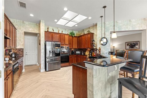 House in Summerfield, Florida 2 bedrooms, 219.99 sq.m. № 2203815 - photo 20