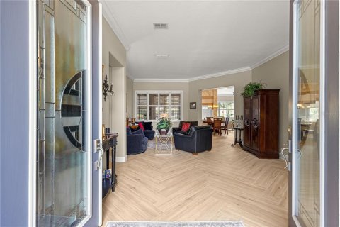 House in Summerfield, Florida 2 bedrooms, 219.99 sq.m. № 2203815 - photo 6