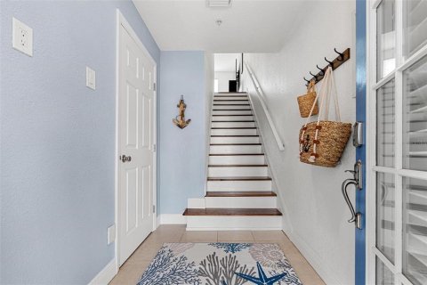 Townhouse in North Redington Beach, Florida 3 bedrooms, 211.26 sq.m. № 1865948 - photo 5
