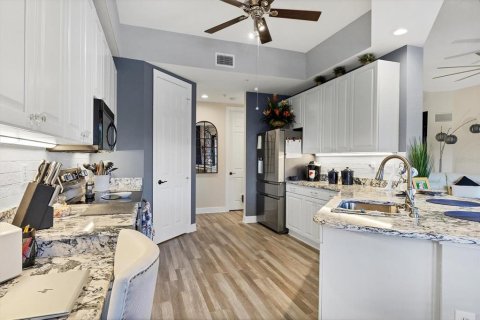 Copropriété à vendre à Punta Gorda, Floride: 2 chambres, 137.96 m2 № 2298513 - photo 17