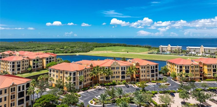 Condo à Punta Gorda, Floride, 2 chambres № 2298513
