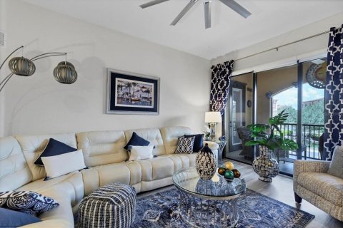 Copropriété à vendre à Punta Gorda, Floride: 2 chambres, 137.96 m2 № 2298513 - photo 8