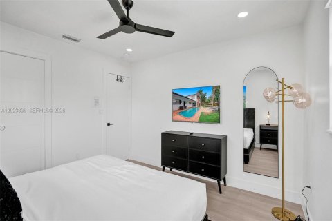Villa ou maison à louer à Fort Lauderdale, Floride: 6 chambres, 335.56 m2 № 2248046 - photo 21