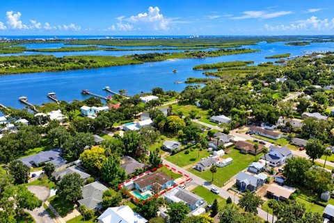 House in Edgewater, Florida 2 bedrooms, 106.84 sq.m. № 2403583 - photo 6