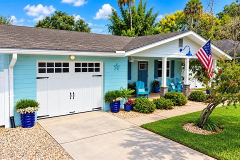 House in Edgewater, Florida 2 bedrooms, 106.84 sq.m. № 2403583 - photo 2