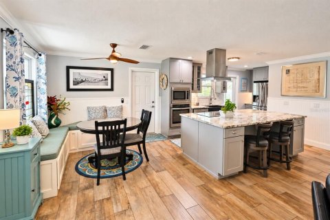House in Edgewater, Florida 2 bedrooms, 106.84 sq.m. № 2403583 - photo 10