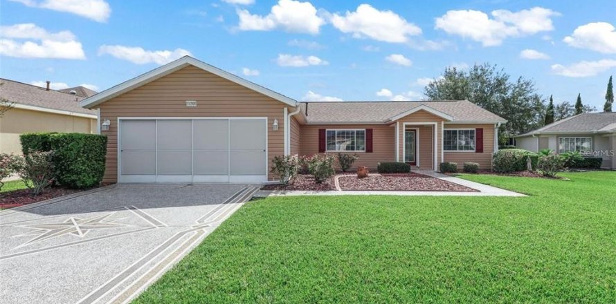 House in Summerfield, Florida 2 bedrooms, 144.56 sq.m. № 1581829