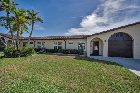 Condo in Largo, Florida, 2 bedrooms  № 1884173 - photo 1