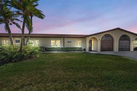 Condo in Largo, Florida, 2 bedrooms  № 1884173 - photo 2