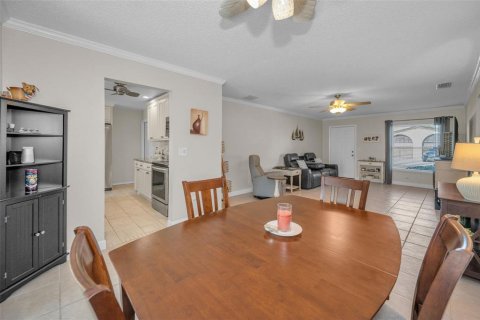 Condo in Largo, Florida, 2 bedrooms  № 1884173 - photo 15