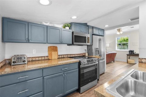 Casa en venta en Bradenton, Florida, 2 dormitorios, 111.3 m2 № 1851141 - foto 26