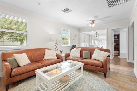 Casa en venta en Bradenton, Florida, 2 dormitorios, 111.3 m2 № 1851141 - foto 20