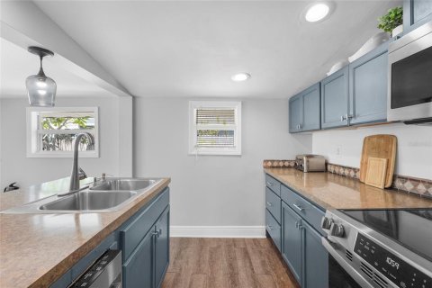 Casa en venta en Bradenton, Florida, 2 dormitorios, 111.3 m2 № 1851141 - foto 23