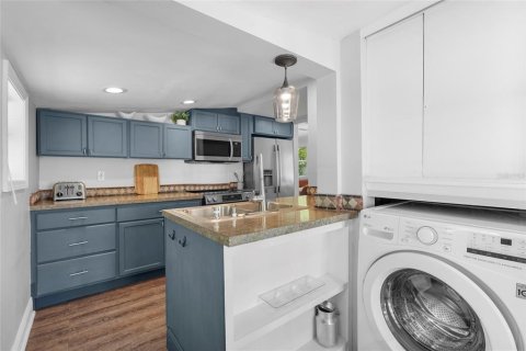 Casa en venta en Bradenton, Florida, 2 dormitorios, 111.3 m2 № 1851141 - foto 27