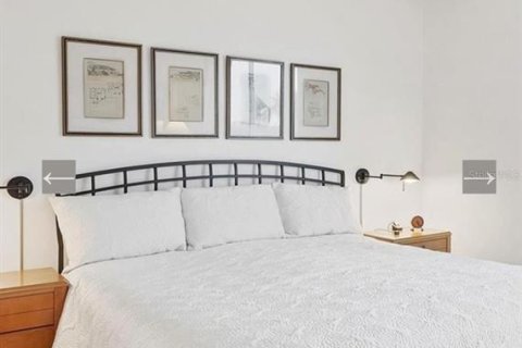 Condominio en alquiler en Sarasota, Florida, 2 dormitorios, 102.75 m2 № 1882702 - foto 12