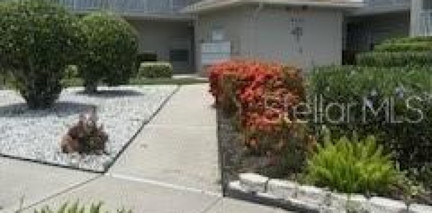 Condominio en Sarasota, Florida, 2 dormitorios № 1882702