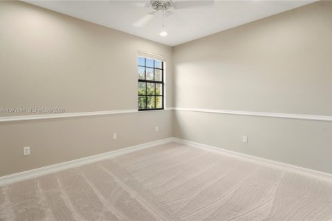 House in Parkland, Florida 5 bedrooms, 350.33 sq.m. № 2049337 - photo 29