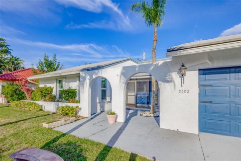 House in Boynton Beach, Florida 3 bedrooms, 206.8 sq.m. № 1722579 - photo 4