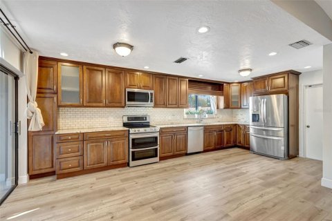 House in Boynton Beach, Florida 3 bedrooms, 206.8 sq.m. № 1722579 - photo 15