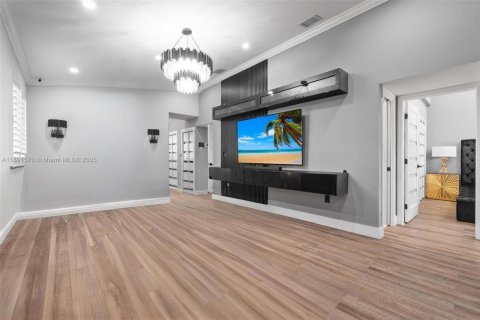 Condominio en alquiler en Miami, Florida, 3 dormitorios, 106.84 m2 № 1946338 - foto 10