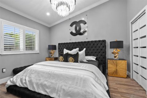 Condominio en alquiler en Miami, Florida, 3 dormitorios, 106.84 m2 № 1946338 - foto 13