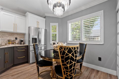 Condominio en alquiler en Miami, Florida, 3 dormitorios, 106.84 m2 № 1946338 - foto 7