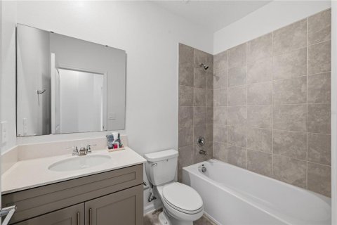 Adosado en venta en Kissimmee, Florida, 3 dormitorios, 165.37 m2 № 2238902 - foto 7