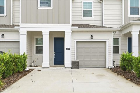 Adosado en venta en Kissimmee, Florida, 3 dormitorios, 165.37 m2 № 2238902 - foto 2
