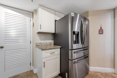 Copropriété à louer à Boca Raton, Floride: 2 chambres, 121.7 m2 № 2168732 - photo 10