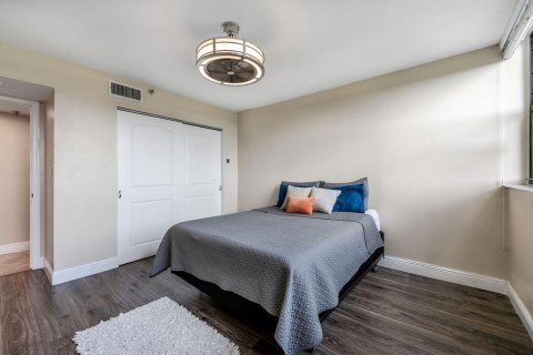 Copropriété à louer à Boca Raton, Floride: 2 chambres, 121.7 m2 № 2168732 - photo 17