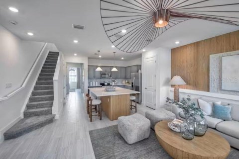 Touwnhouse à vendre à Wesley Chapel, Floride: 3 chambres, 162.11 m2 № 2385764 - photo 6