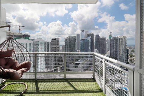 Condo in Miami, Florida, 1 bedroom  № 2062761 - photo 3