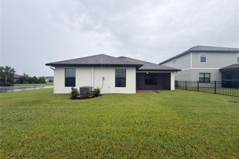 Villa ou maison à vendre à Parrish, Floride: 3 chambres, 183.02 m2 № 2412654 - photo 5